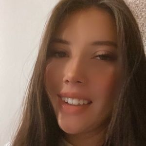 Meet your Posher, Lexie